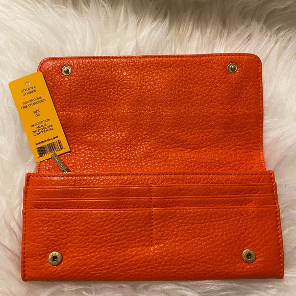 New Tory Burch Amalie Envelop Continental Wallet - Picture 4 of 4